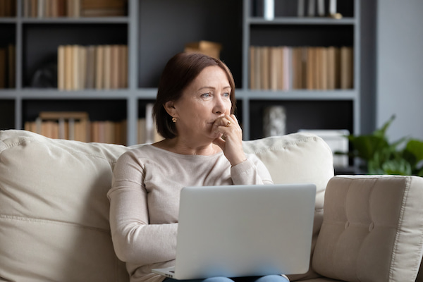 Article Image: how-to-manage-stress-during-the-holiday-season