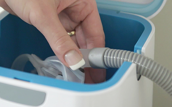 How does the SoClean PPC Cleaning Machine Work